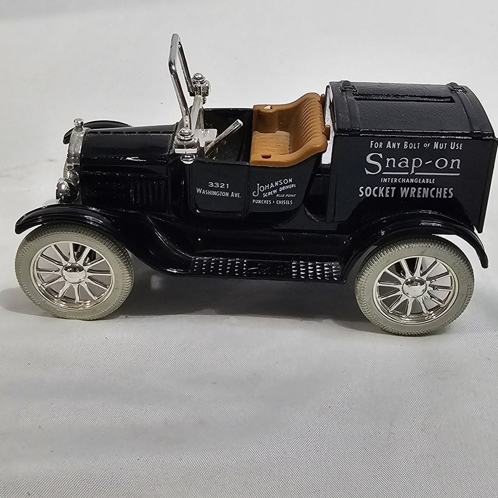 Snap-On Tools 75th Anniversary 1920 Ford Runabout Die-Cast Coin Bank Ertl Black - Picture 2 of 7